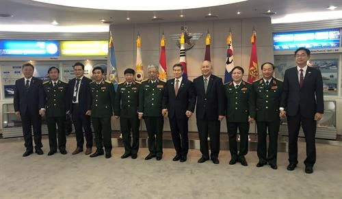 越南与韩国副部长级防务政策对话在韩国首尔举行