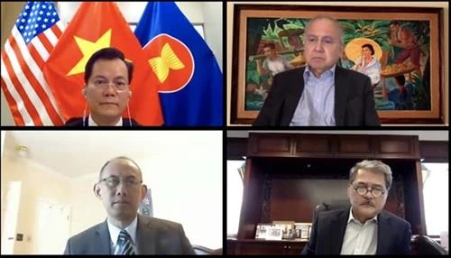 越南出席华盛顿东盟委员会的首次视频会议