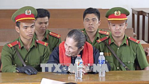 王文塔煽动颠覆国家政权案一审公开开庭 四名被告人受审获刑