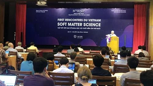 2019年越南会晤：有关软物质的学术会议首次在越南举行