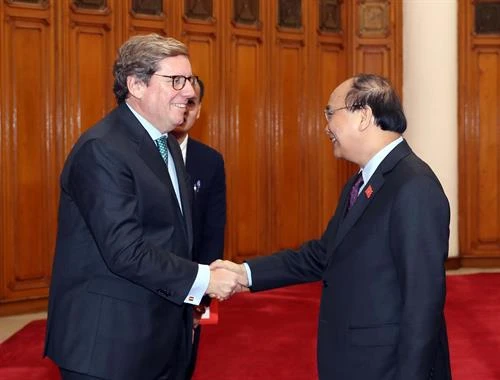 越南政府总理阮春福会见欧洲议会渔业委员会代表团