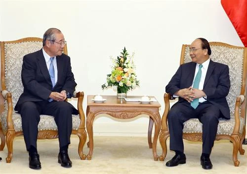 政府总理阮春福会见日本三井住友金融集团董事长宫田孝一