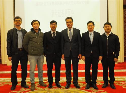 越南驻华大使邓明魁：两国贸易投资存在的问题将逐步得到改善