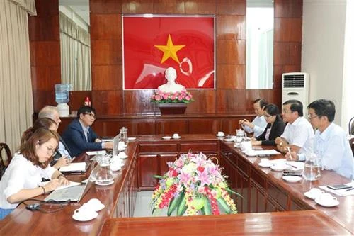 芹苴市与联合国人类住区规划署合作开展气候与能源全球协议