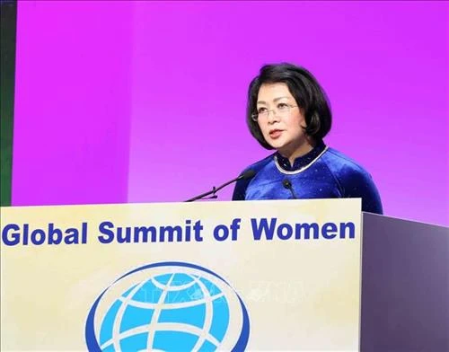 越南国家副主席邓氏玉盛率团出席第 29 届全球妇女峰会