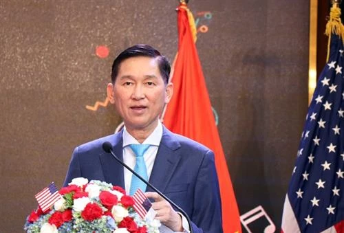 美国国庆243年庆典在胡志明市举行