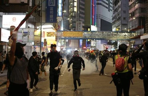 越南外交部：尚未收到有关越南大学生、公民在中国香港遭受损害的信息