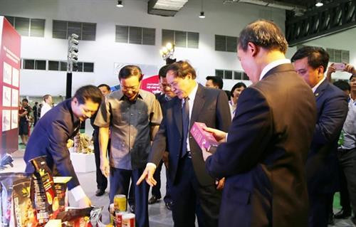 2019年越老贸易博览会——加强两国全面合作的良机
