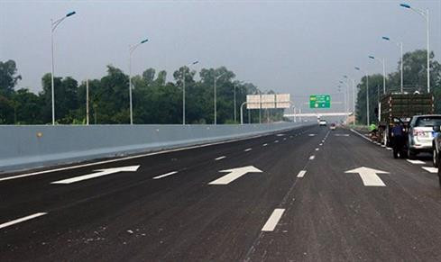 广宁省下龙市至海防市的高速公路即将开通 吸引人民群众的关注