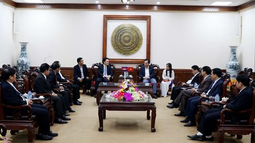 越柬重视教育培训合作