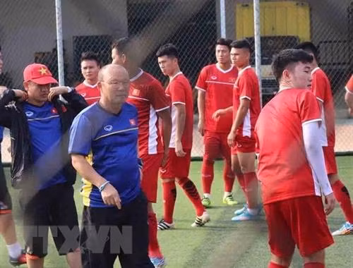 ASIAD 2018：主教练朴恒绪透露越南球队的首发阵容