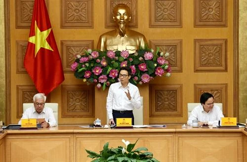 政府副总理武德儋主持召开国家教育培训改革委员会会议 
