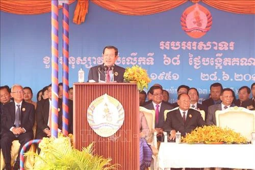 柬埔寨人民党建党68周年庆典在首都金边隆重举行