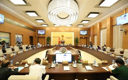 国会常委会第33次会议落下帷幕