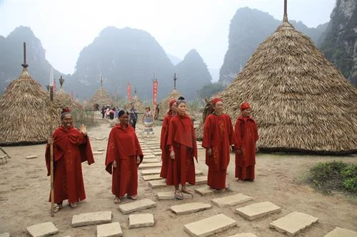 宁平省长安旅游区拆除电影《金刚：骷髅岛》取景地