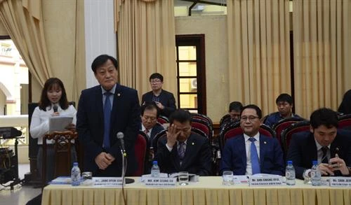 越南河南省与韩国京畿道加强合作 