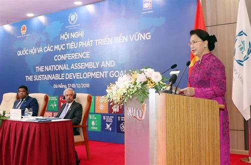 国会主席阮氏金银出席 “国会与可持续发展目标”会议