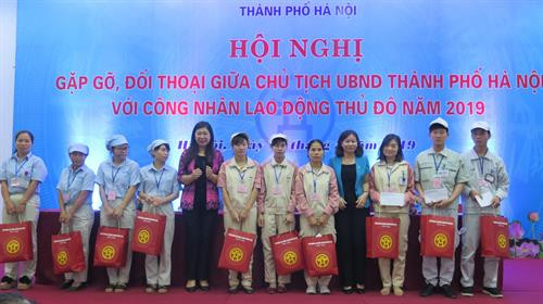 2019年工人月：河内市将妥善解决劳工关注的问题