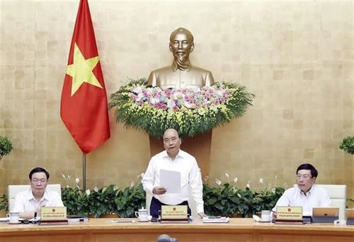 政府总理阮春福：努力全面完成或超额完成2019年计划