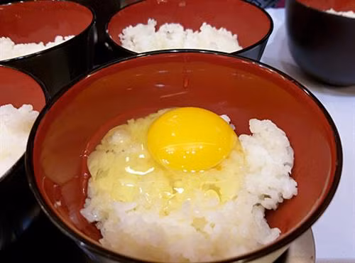 首次向市场供应新鲜即食鸡蛋