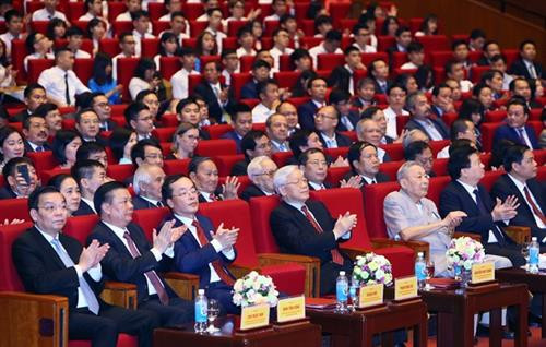 越共中央总书记阮富仲在越南建设部门成立60周年纪念典礼发表讲话。越通社记者 智勇 摄 越共中央总书记阮富仲在越南建设部门成立60周年纪念典礼发表讲话。越通社记者 智勇 摄