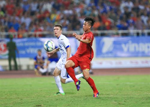 越南U23队夺得2018年VinaPhone杯U23国际足球锦标赛冠军。图自越通社 越南U23队夺得2018年VinaPhone杯U23国际足球锦标赛冠军。图自越通社