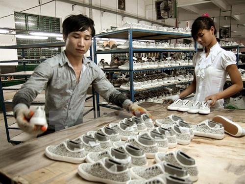 同奈省主要对美国市场出口各种鞋类产品。图自越通社