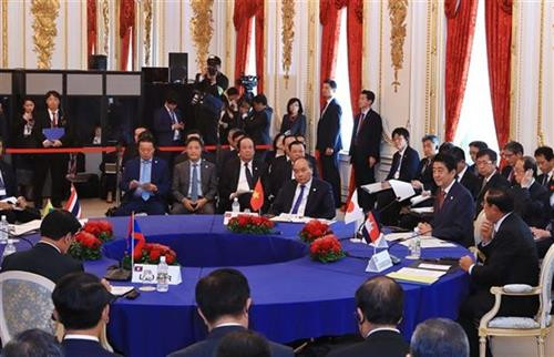 政府总理阮春福出席第十届日本与湄公河流域国家峰会。图自越通社