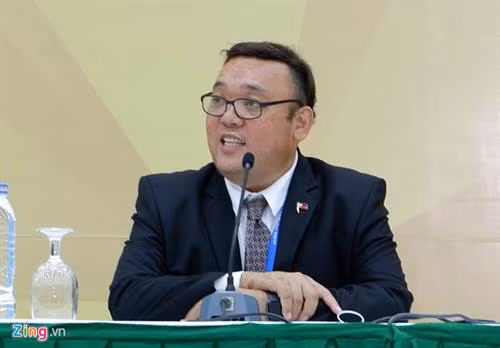 菲律宾总统发言人哈里·罗克（Harry Roque）。（图片来源于互联网）