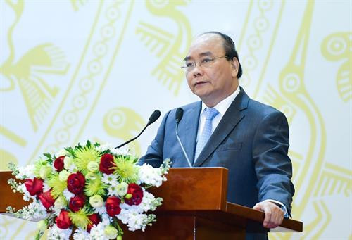 越南政府总理阮春福在会议上发表主旨演讲。图自越通社