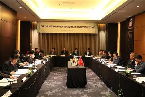 第14次越南-韩国环境部长会议场景。图自越通社