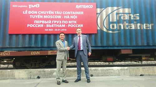 越南—俄罗斯首条集装箱专列正式开行。（图片来源：因特网）