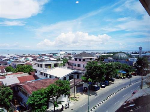 三方联合演习将在印度尼西亚塔拉坎（Takaran）镇进行。图自Kalimantan Tours