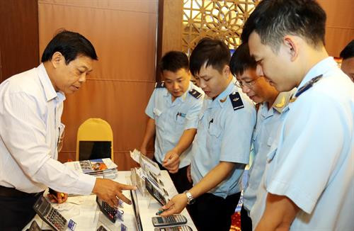 集训会议的活动。（图片来源：越通社）