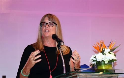 澳大利亚驻胡志明市总领事卡伦·兰宁发表讲话。图自越通社 澳大利亚驻胡志明市总领事卡伦·兰宁发表讲话。图自越通社