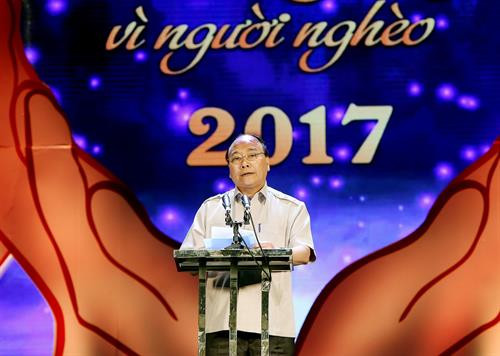 政府总理阮春福发表讲话。(图片来源:越通社) 政府总理阮春福发表讲话。(图片来源:越通社)