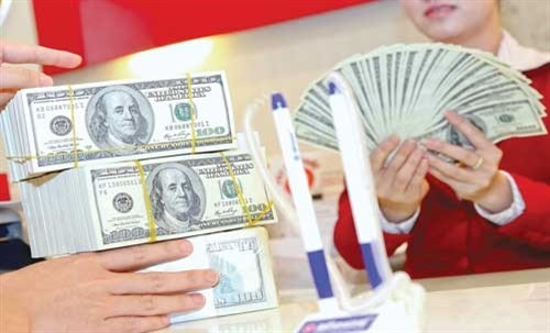 20日越盾兑美元中心汇率较上周末上涨2越盾。(图片来源:因特网) 20日越盾兑美元中心汇率较上周末上涨2越盾。(图片来源:因特网)