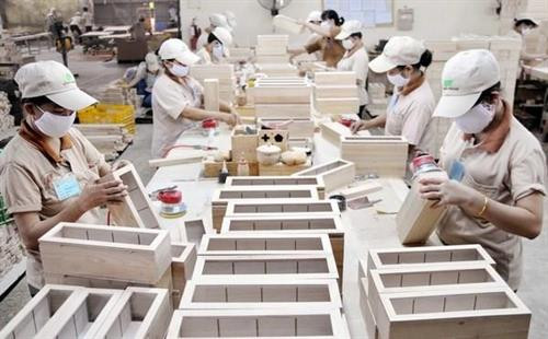 2019年前5月越南林产品出口增长近20%。图自越通社