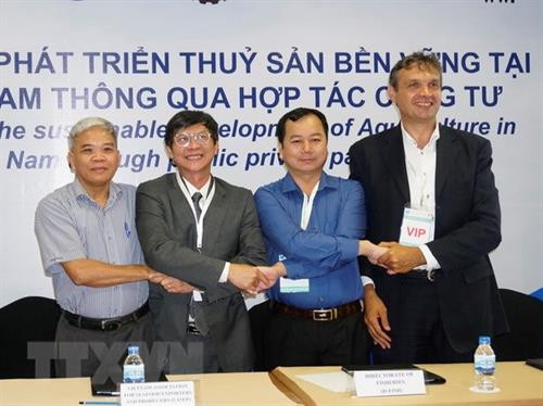 签署仪式。（图片来源：越通社）