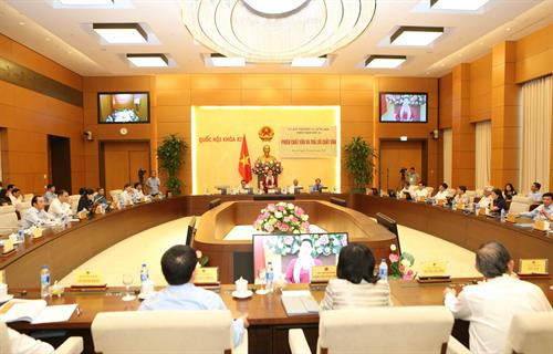 第十四届国会常务委员会第26次会议场景 图自越通社