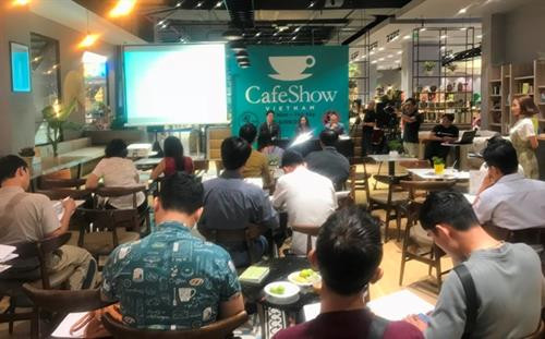 新闻发布会场景。(图片来源:https://baomoi.com) 新闻发布会场景。(图片来源:https://baomoi.com)