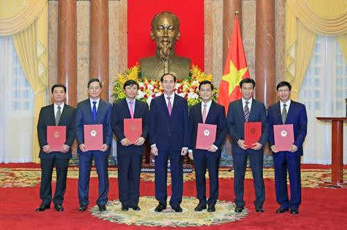 陈大光主席任命驻外大使。（图片来源：越通社）