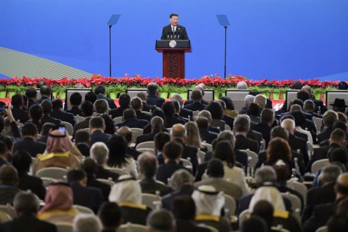 中共中央总书记、国家主席习近平在高峰论坛开幕式上发言。图自越通社