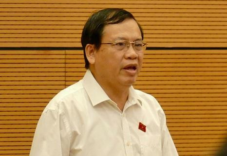 与会代表在会上发表讲话。（图片来源：越通社）