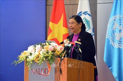 国会常务副主席丛氏放在会议上致闭幕词。图自越通社