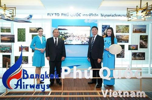 越南驻泰国大使阮海鹏出席开通仪式。（图片来源：越通社）