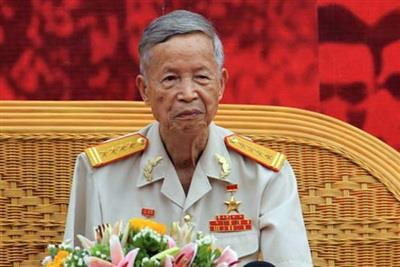 人民武装力量英雄罗文球大校以其勇敢战斗精神而成为了传奇。图自互联网