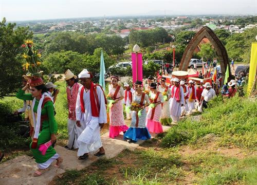 越南宁顺省占族喜迎2017年卡特节 ảnh 1