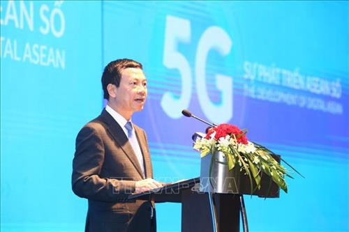越南信息与传媒部部长阮孟雄发表讲话 图自越通社