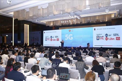 “5G和东盟数字技术发展”的会议场景 图自越通社